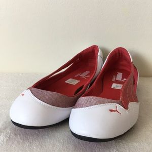☀️Puma Ferrari red/white shoes